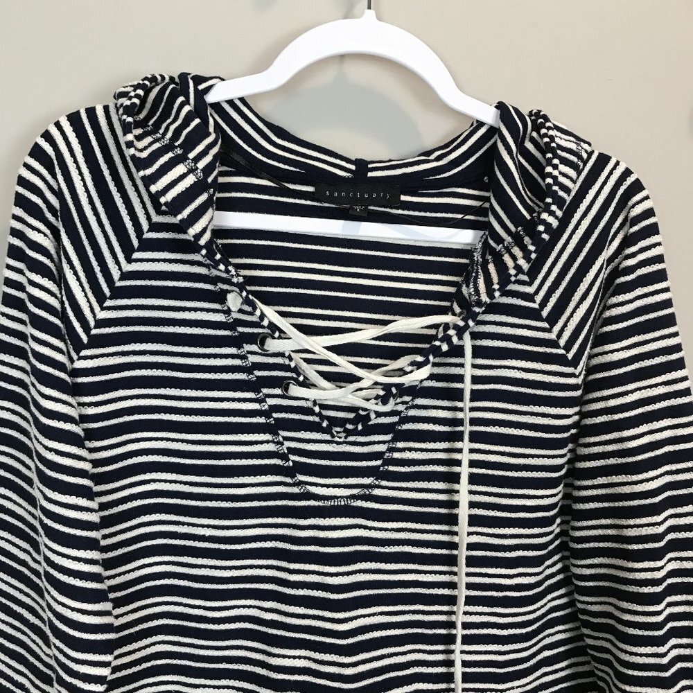 SANCTUARY tie front hoodie Sz L